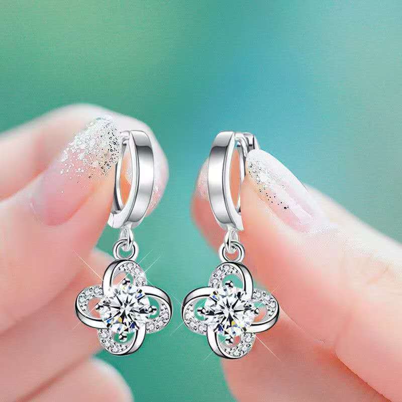 Simple Crystal Earrings Four-Leaf Clover Earrings
